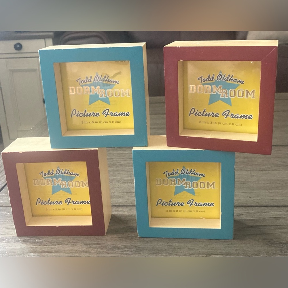 Set of 4 Todd Oldham 3 in x 3 in Dorm Room Picture Frames Blue & Red